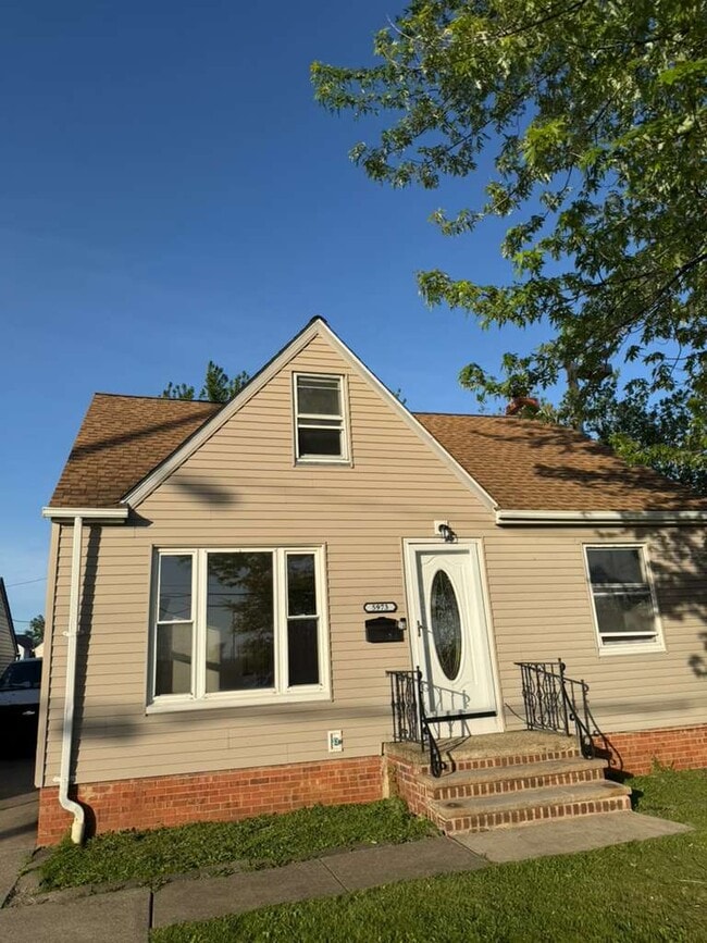 Building Photo - 5973 Turney Rd