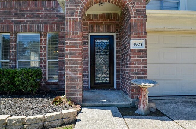 Building Photo - 4903 Breckenridge Dr