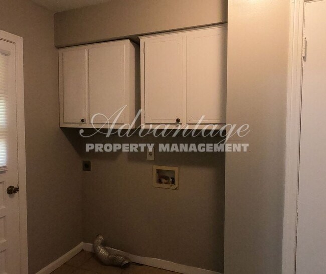 Foto del edificio - Newly Renovated Home In Raleigh