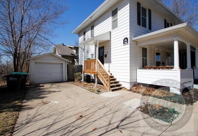 Foto del edificio - 822 N 50th Ave