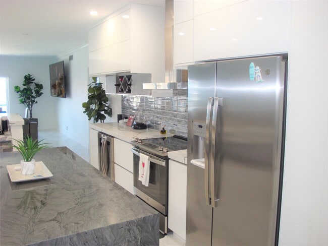 Foto del edificio - 1500 S Ocean Blvd