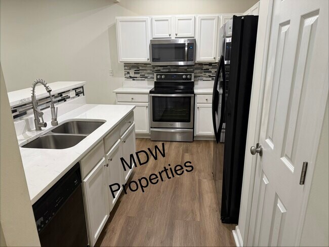Building Photo - 406 Parc River Blvd