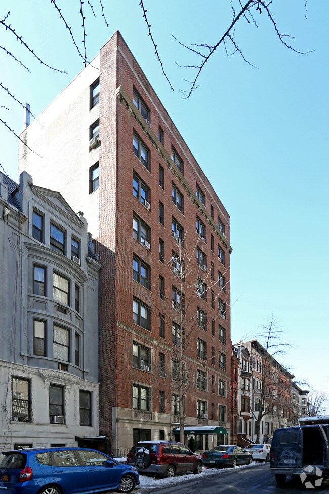 Foto del edificio - 320 W 89th St