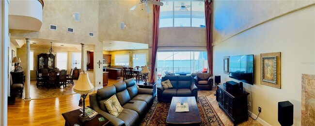 Building Photo - 202 Sand Key Estates Dr