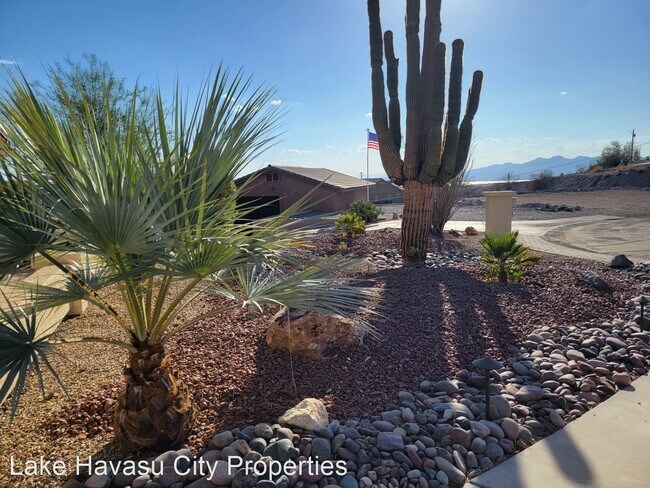 Building Photo - 3 br, 2 bath House - 1690 Palomino Ln