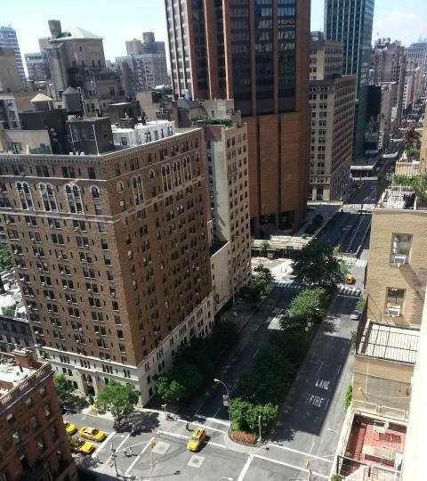 Building Photo - 30 Park Ave