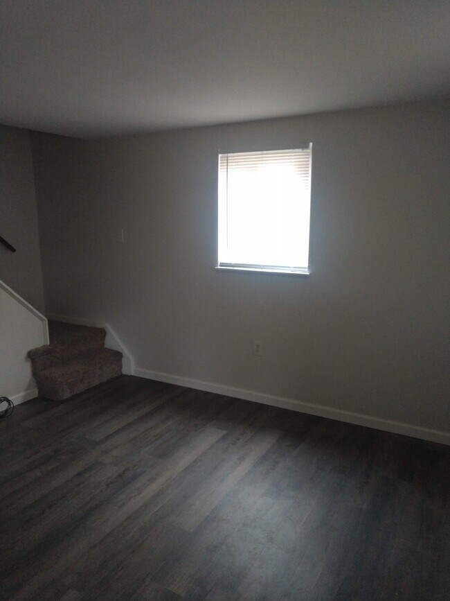 Building Photo - 3823 Delco Rd