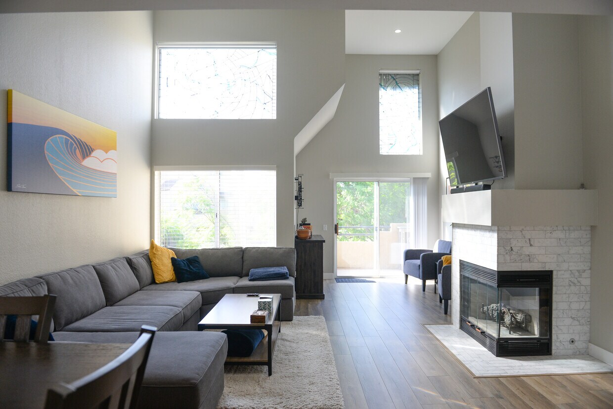 21115 Aqua Unit 279, Mission Viejo, CA 92691 Condo for Rent in