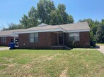 Foto principal - 1 Bed 1 Bath Duplex For Lease NOW!