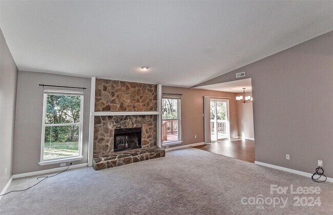 Building Photo - 11530 Vista Haven Dr