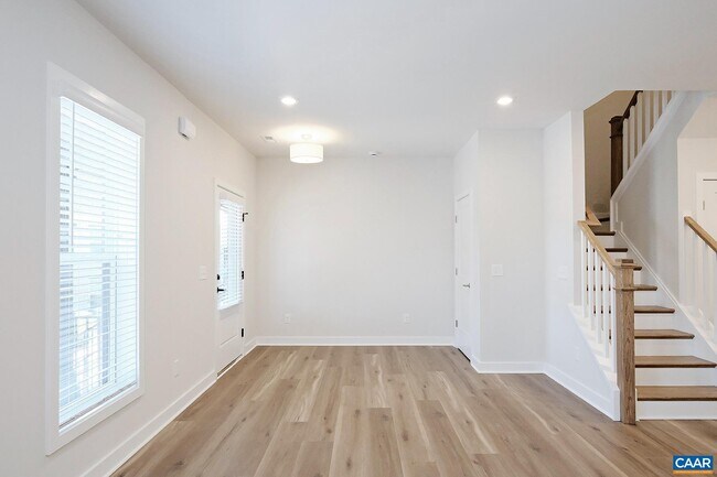 Foto del edificio - 954 Belvedere Way