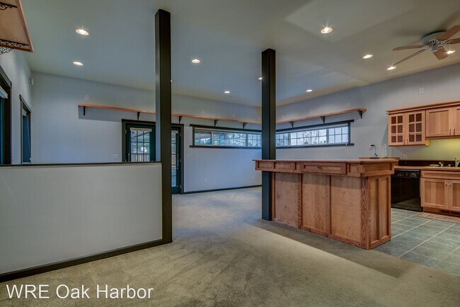 Building Photo - 1 br, 1 bath House - 86 Vine St.