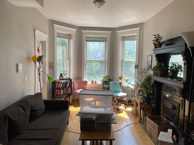 Foto del edificio - 2844 N Whipple St