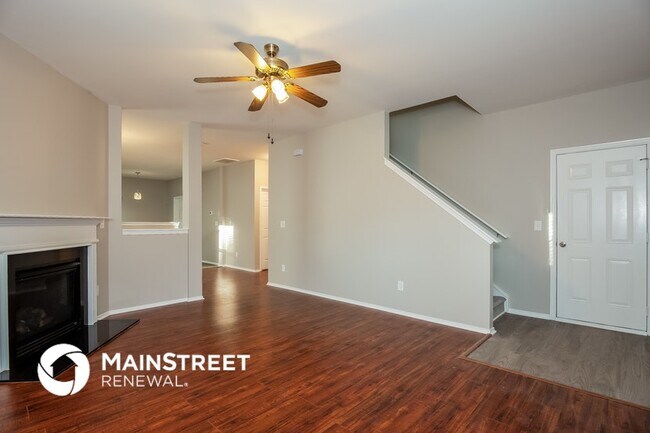 Foto del edificio - 4203 Gifford Park Ct