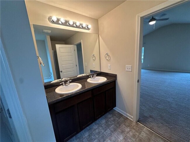 Foto del edificio - 376 Pernell Dr