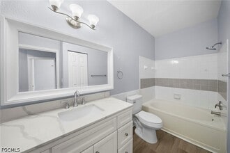 Building Photo - 11511 Villa Grand