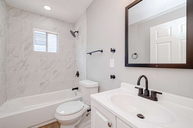 Foto del edificio - 6715 Victoria St