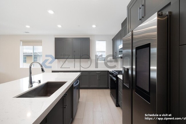 Building Photo - 14162 Angelite Wy