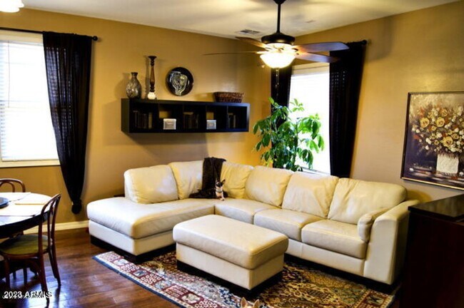 Foto del edificio - 5713 S 21st Pl