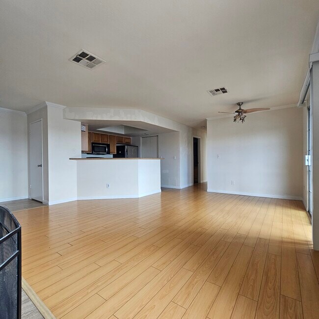 Building Photo - 8600 W Charleston Blvd