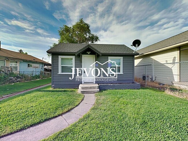 Foto del edificio - 1516 Fairbanks Ave