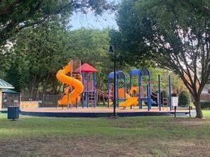 Building Photo - 3541 Brewster Dr