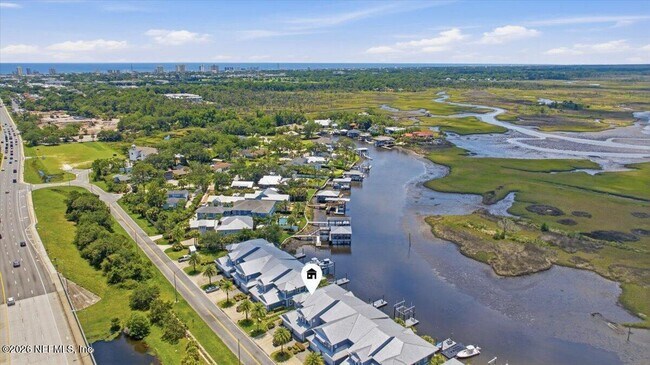 Foto del edificio - 2310 Beach Blvd