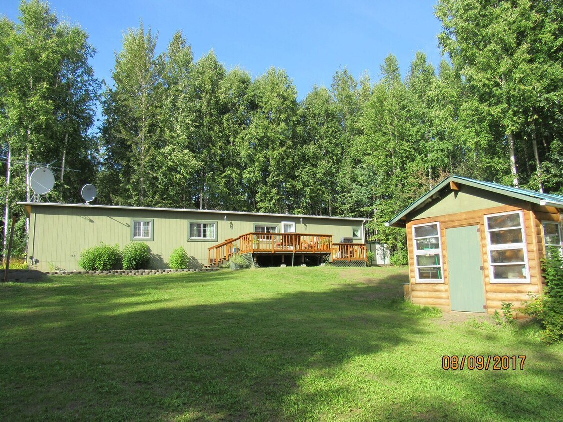Primary Photo - 2 br, 1 bath House - 2735 Chena Hot Spring...