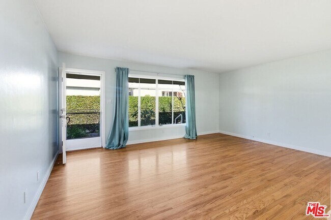 Foto del edificio - 853 12th St