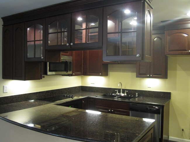 Foto del edificio - 15242 Campus Park Dr