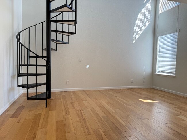 Building Photo - 26156 Sanz