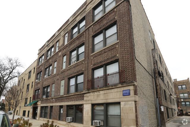 Building Photo - 1053 W George