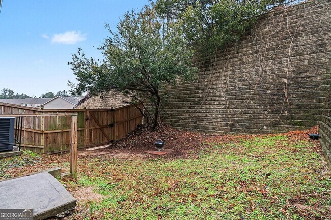 Building Photo - 7051 Fringe Flower Dr