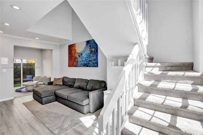 Foto del edificio - 3135 Gifford Ln