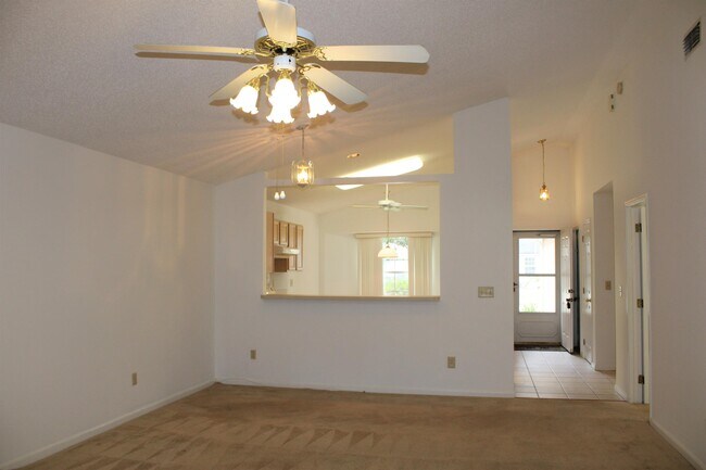 Building Photo - 11202 Mikris Dr N