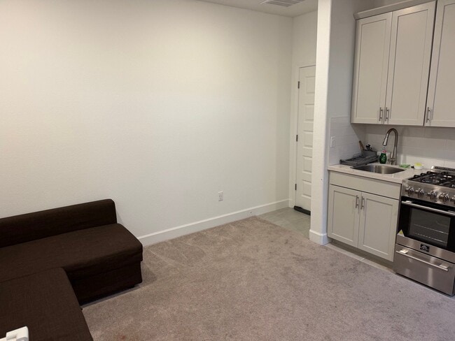 Building Photo - 3100 Velvet Grv Ct