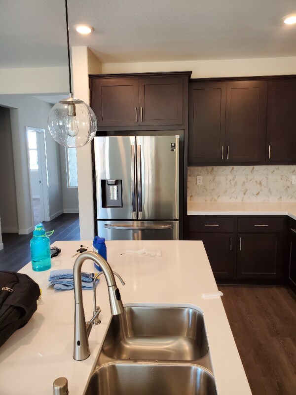 Foto del edificio - 862 Shearwater Rd