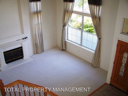 Foto del edificio - 592 Shelley Ct