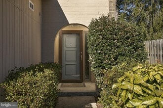 Building Photo - 19635 Brassie Pl