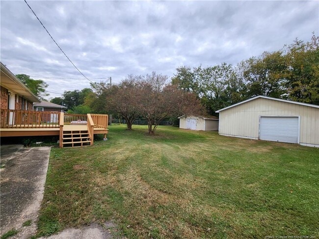 Foto del edificio - 7510 Bridgeman Dr