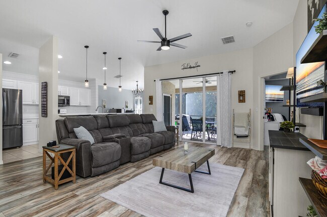 Foto del edificio - 21572 Brixham Run Loop