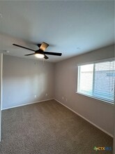 Building Photo - 6902 Golden Oak Ln