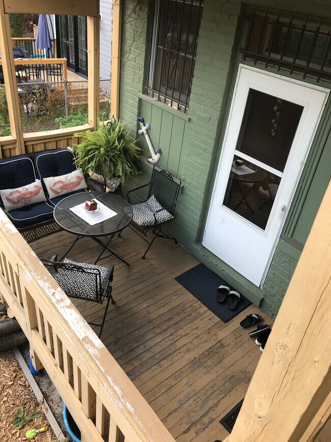 Foto del edificio - 4519 N Whipple St