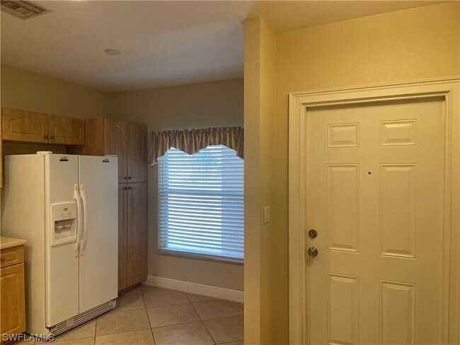 Foto del edificio - 264 SW 3rd Terrace