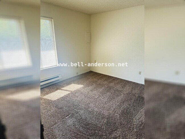 Building Photo - 1 Bedroom 1 Bath Available for Immediate Move In- Ask About Our Rent Special!