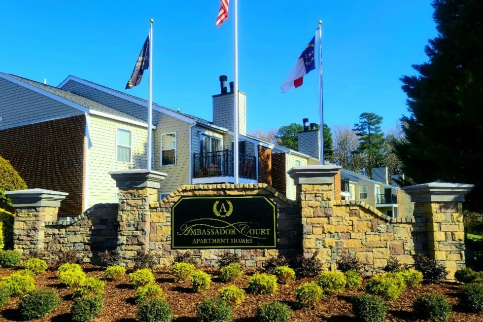 Ambassador Court Apartments High Point Nc Apartments Com