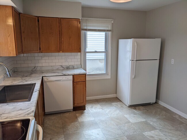 Foto del edificio - 1100 S Benton Ave