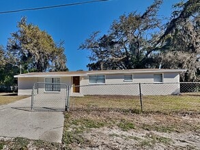 Building Photo - 1710 E Annie St