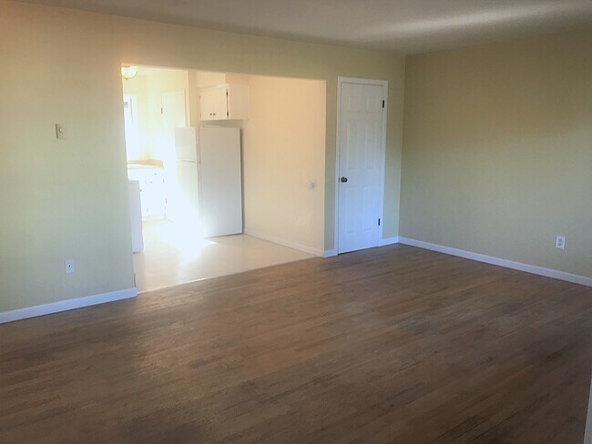 Foto del edificio - 833 SE 80th Ave