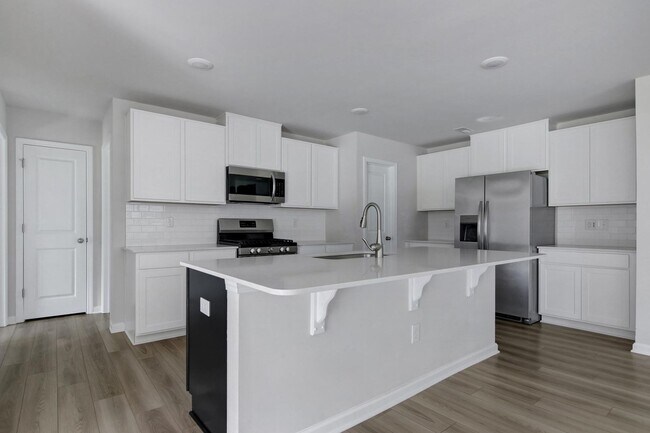 Building Photo - Fresh 5 Bed 3 Bath Lennar home in Monroe!